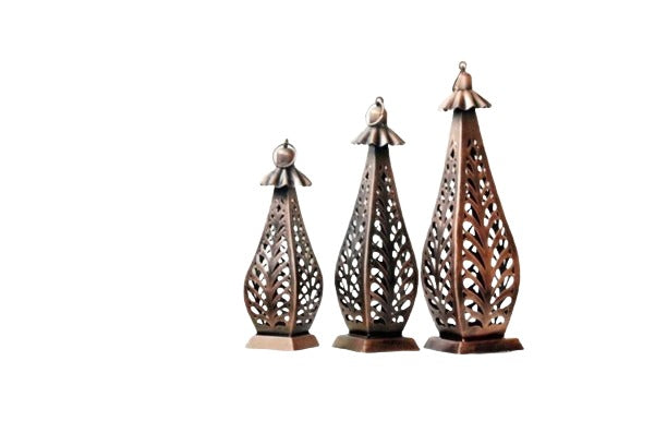 Antique Copper Finish Iron Lantern Set – Decorative Tabletop Showpieces (Set of 3)